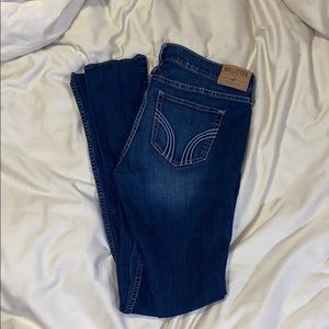 Like new women’s Hollister jeans